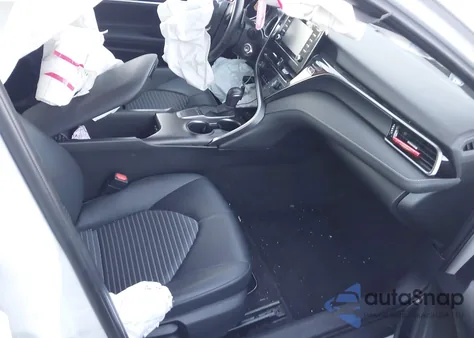 2023 Toyota Camry Se z USA, uszkodzony, nr VIN 4T1G11AKXPU099622